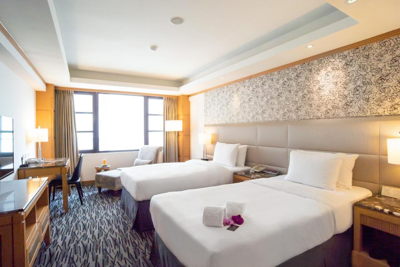 Hotel Dion Taichung Eksteriør bilde